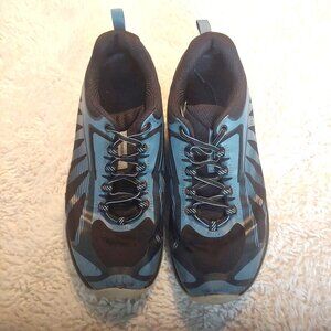 Merrell Siren Edge 3 Womens Hiking Walking Camping Shoe 8.5